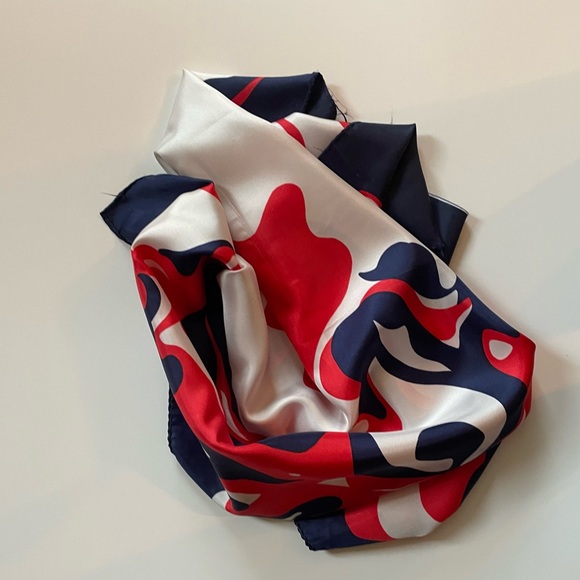 Vintage Set of Blue, Red, and White Scarves - Picture 10 of 11